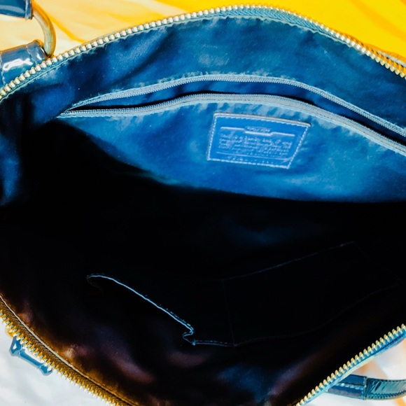 Authentic Coach Handbag - Picture 2 of 3